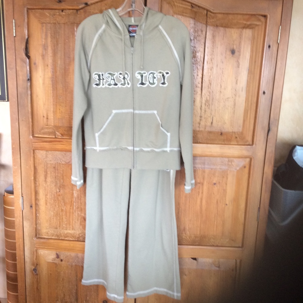 Harley Davidson sweat outfit